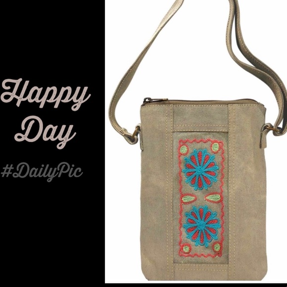 Vintage Addiction Handbags - DESERT SAND EMBROIDERED CANVAS CROSSBODY MINI-BAG